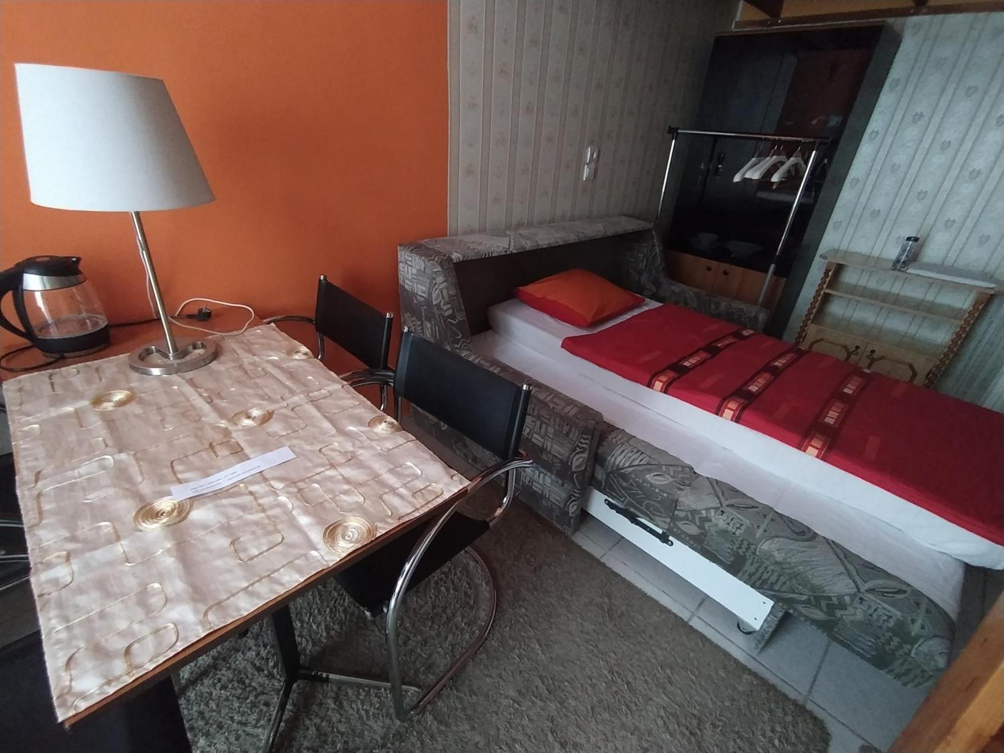 Cuki Apartment بودابست الغرفة الصورة